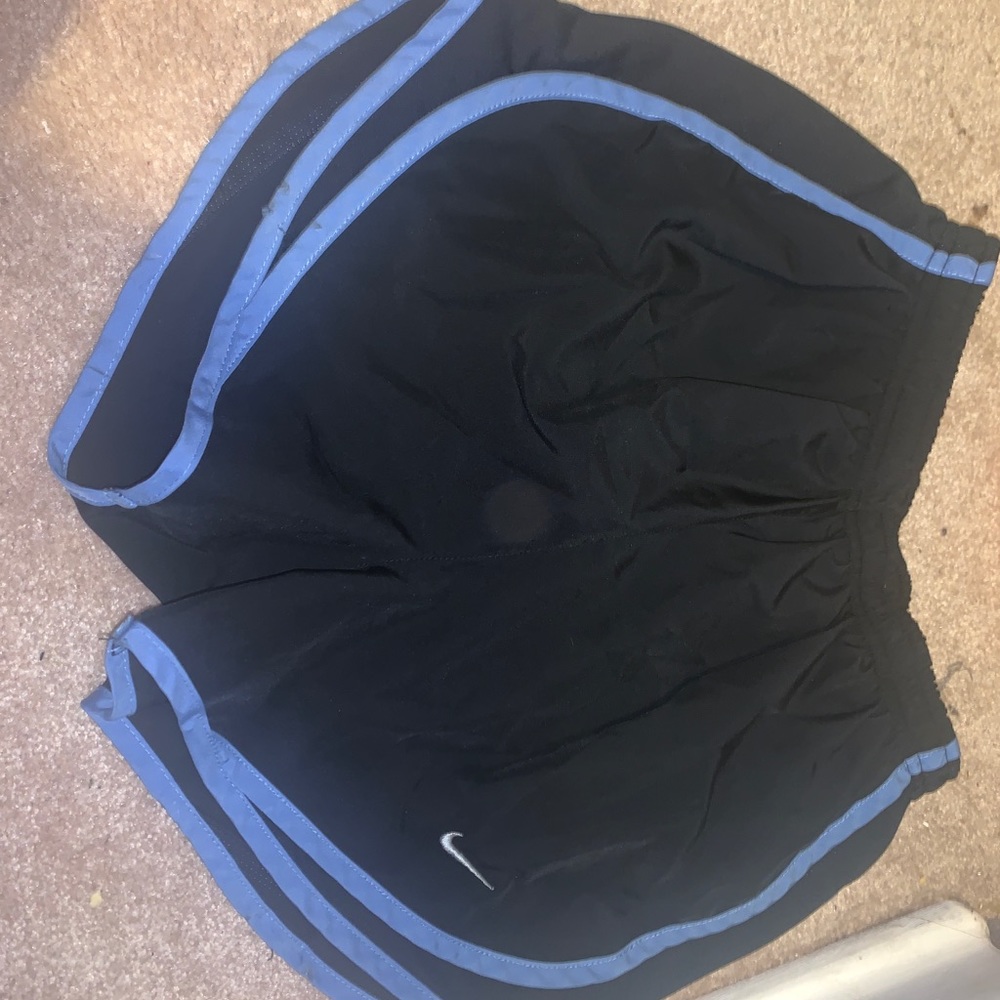 Women’s  xs Nike shorts